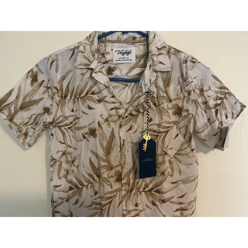 NWT Voyage Kids 7X Short Sleeve Button Up Tropical Floral Print